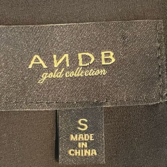 ANDB Faux Leather Snake Print Sleeveless Top Size Small - Picture 3 of 4